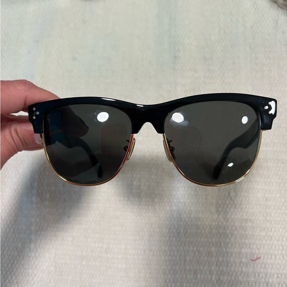Celine Sunglasses 😎 Excellent condition - Picture 5 of 8
